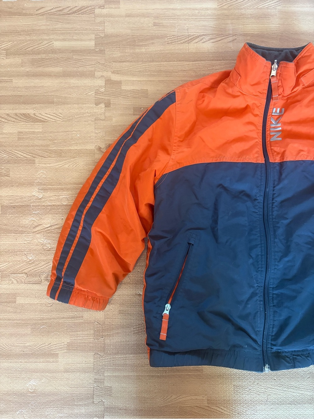 Vintage Nike Reversible Fleece Jacket Big Swoosh Spellout Orange Navy Y2K Youth - Picture 3 of 16